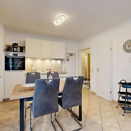 Appartement Appartementhaus Binzer Sterne 06 *